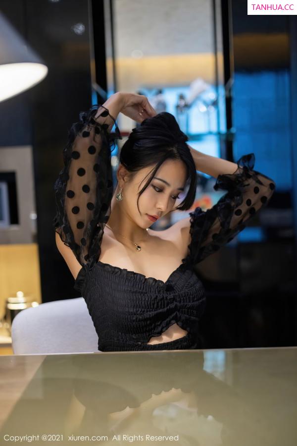 刘艺蕾  [XiuRen]高清写真图 2021.05.31 VOL.3482 蓝夏Akasha第15张图片